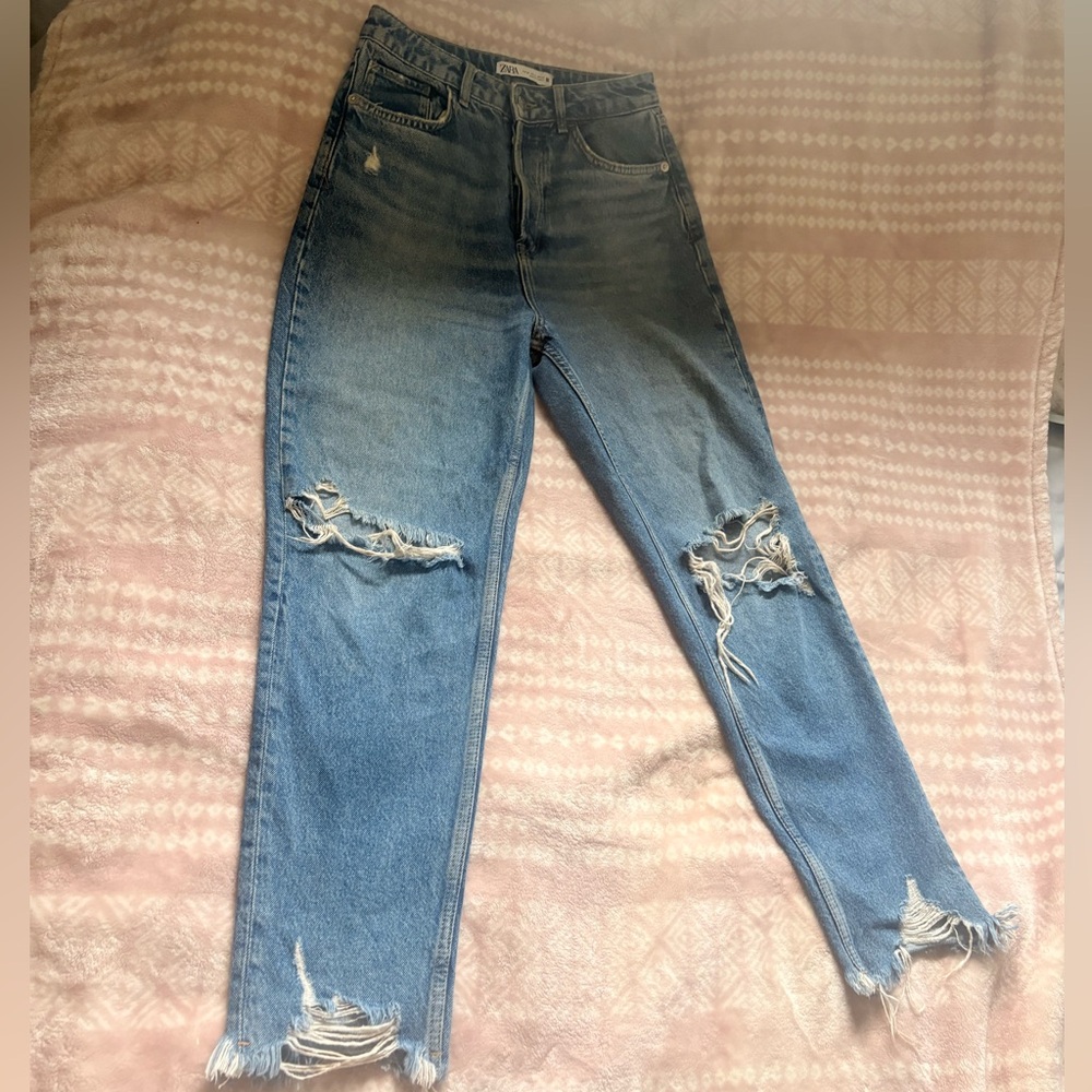 Zara Women's Straight-Leg Distressed Light Blue Jeans